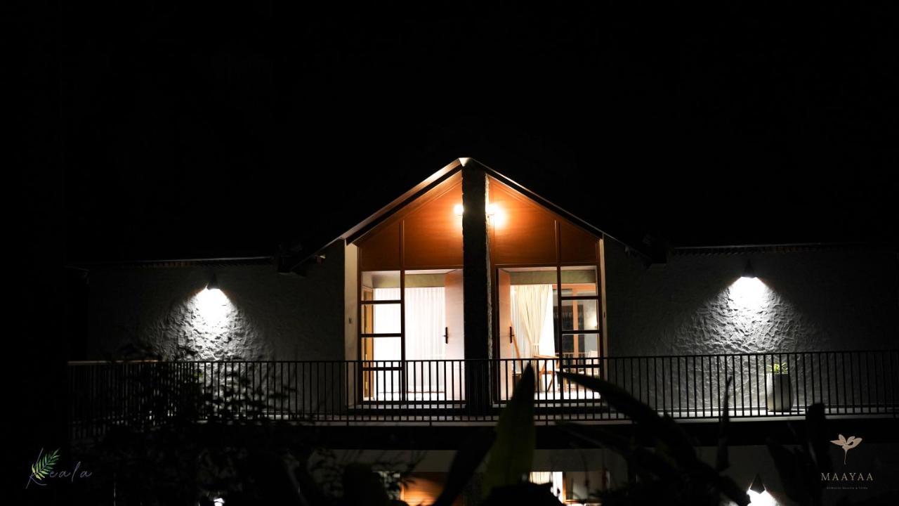 Maayaa Riverside Villa By Kpm Tripenta Attappādi Exteriör bild