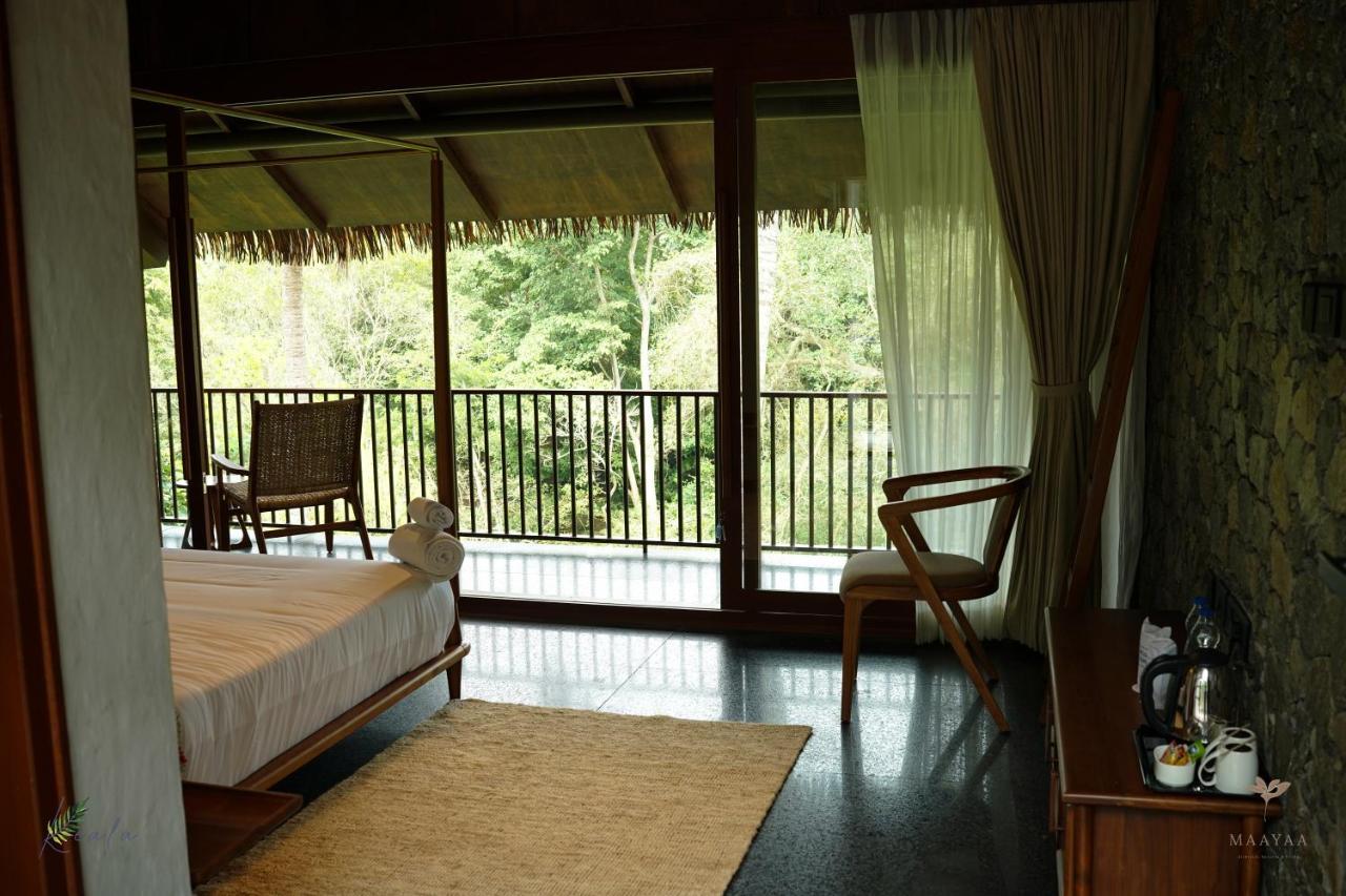 Maayaa Riverside Villa By Kpm Tripenta Attappādi Exteriör bild